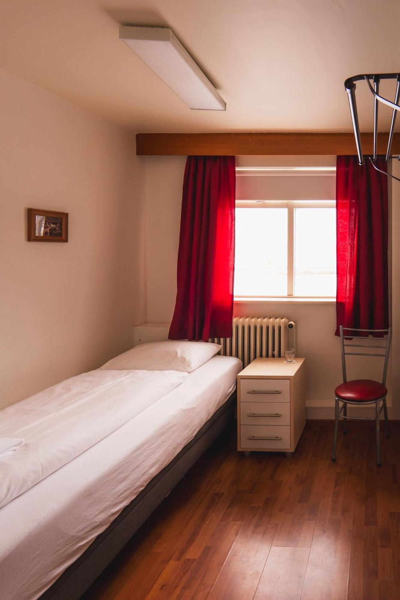 Studlagil Inn Hostel Skjoldolfsstathir Exteriér fotografie