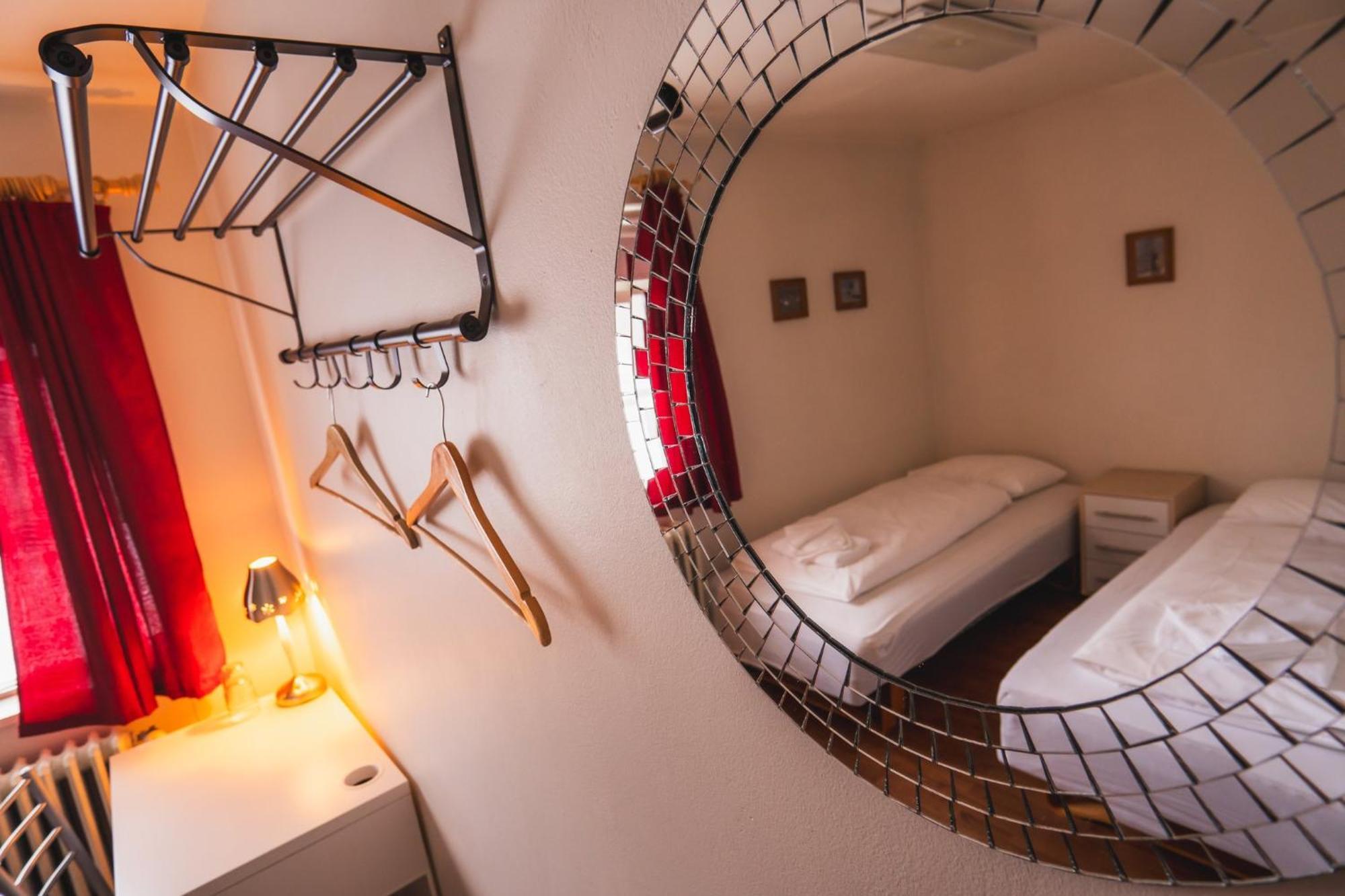 Studlagil Inn Hostel Skjoldolfsstathir Exteriér fotografie